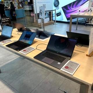 7,5-calowa, wielojęzyczna, e-atramentowa, inteligentna seria wąskich etykiet